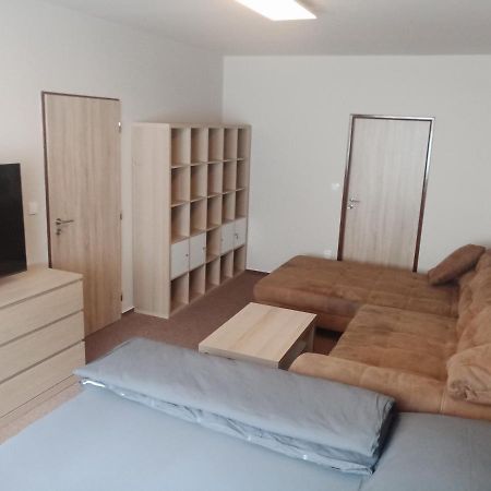Kraliky Apartman Eksteriør billede