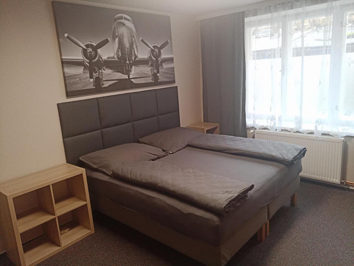 Kraliky Apartman Eksteriør billede